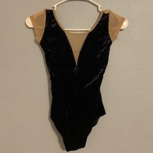 Velvet and nude mesh Leo!!💜